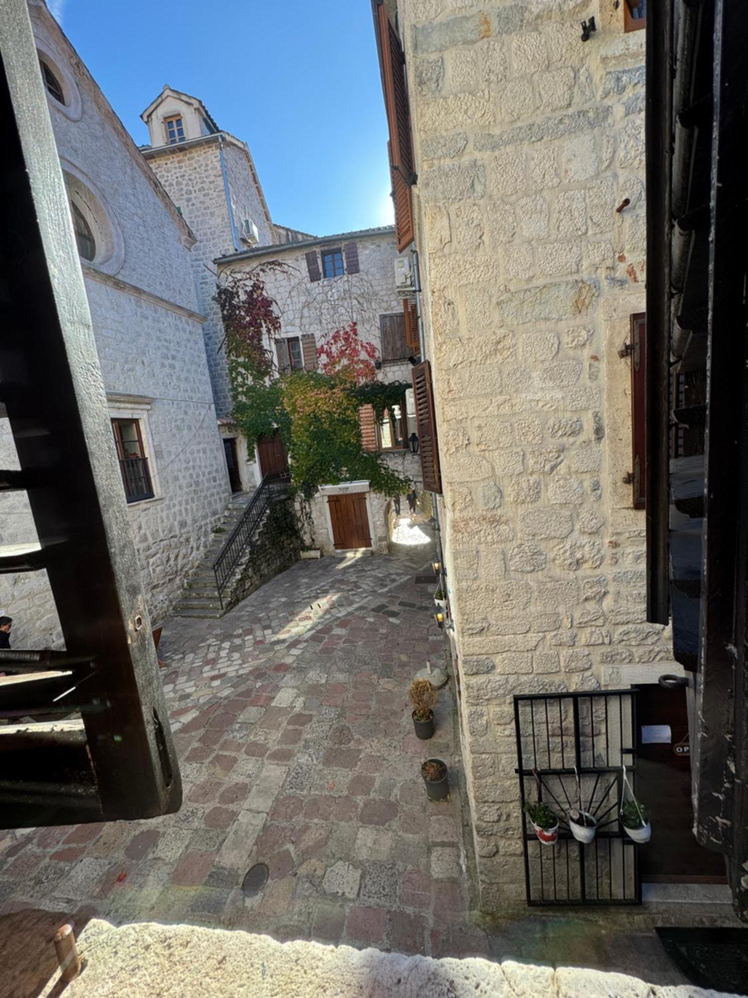 Vita Mundo Hotel Kotor Exterior foto