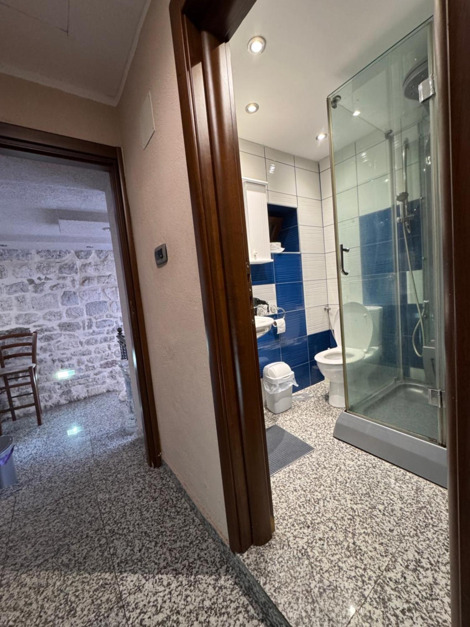 Vita Mundo Hotel Kotor Exterior foto